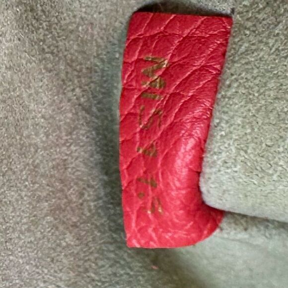 Louis Vuitton Coquelicot Taurillon Leather Volta 2way LV Handbag Messenger - Picture 16 of 16